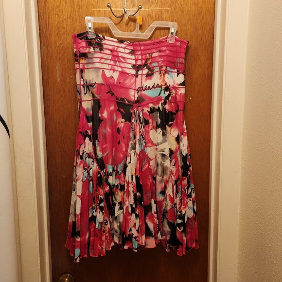 Sao Paolo Skirt Pink and Black SZ 10 - Picture 2 of 7